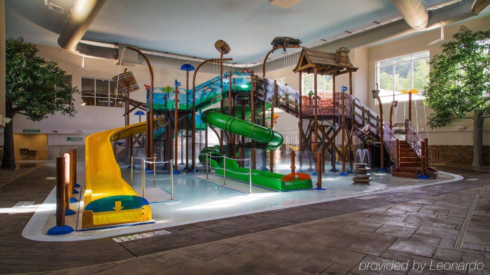 Holiday Inn Club Vacations Smoky Mountain Resort Gatlinburg Bagian luar foto